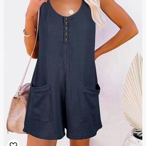 Beaufident summer button romper